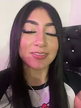 KittyRous's cam snapshot