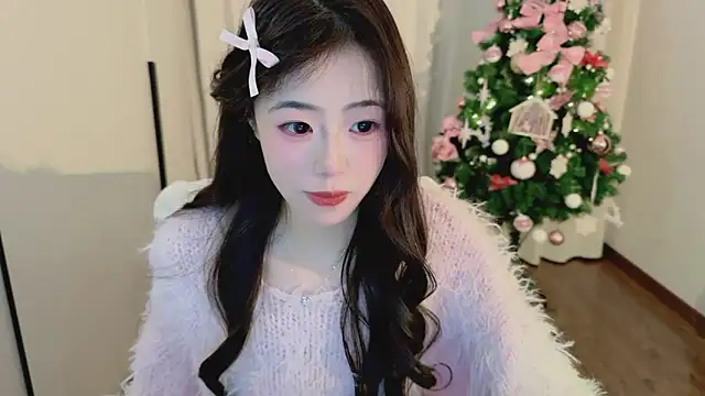 Onecutelittle's cam snapshot