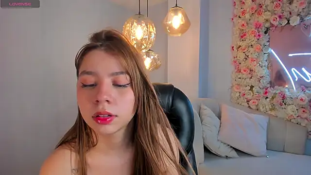 TiffannySins's cam snapshot