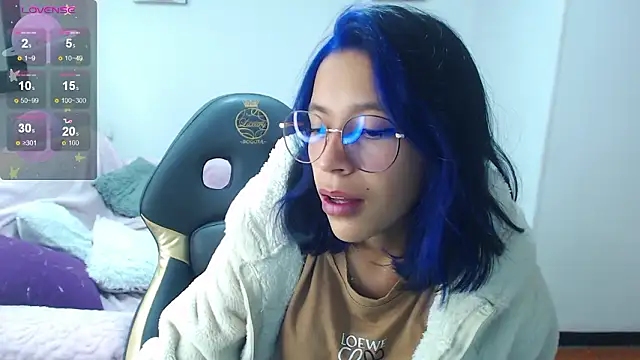 Kittie_nala_'s cam snapshot