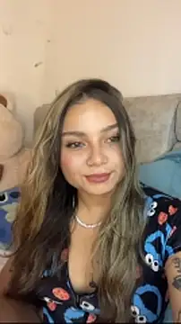 AnnyLopezzz_'s cam snapshot