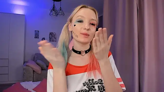 Tiffany_Paw live sex cam