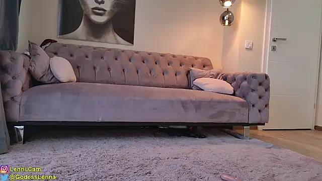 Lenna_Godess live sex cam