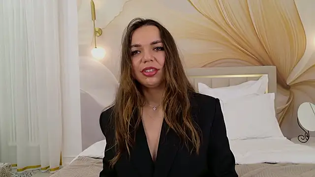 CamillaLarson's cam snapshot