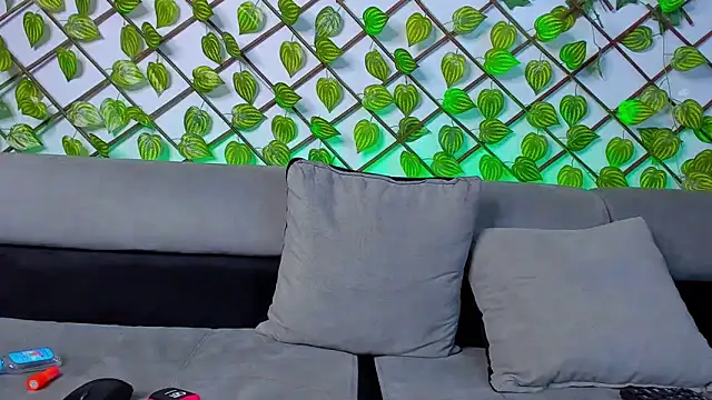 NinaSweett_'s cam snapshot