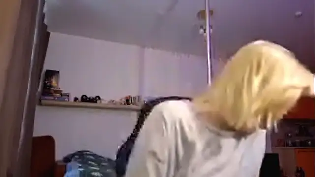 AuraNevera's cam snapshot