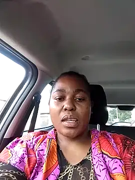 Katie_lips's cam snapshot