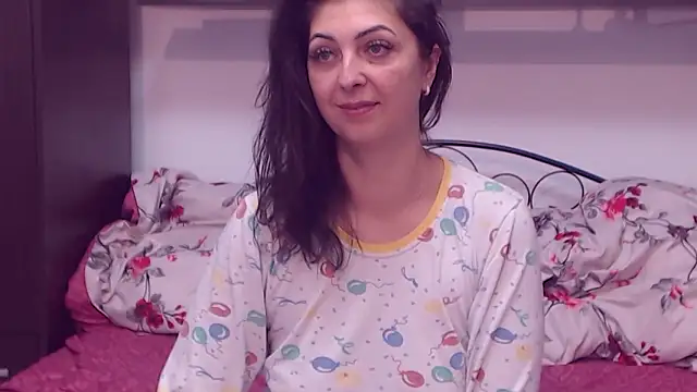 DivinSandra's cam snapshot