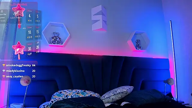 _carla_rosee's cam snapshot