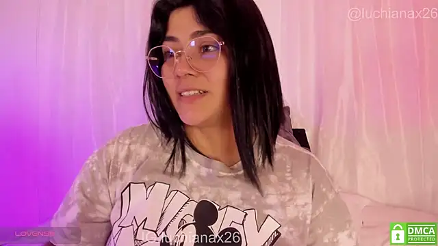 lucy26_'s cam snapshot