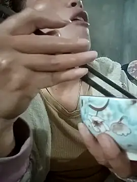 nangmo's cam snapshot