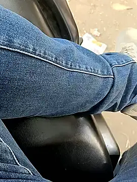 indian_pavi's cam snapshot