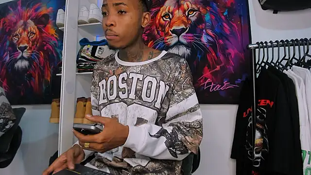 Pantera_black_21's cam snapshot