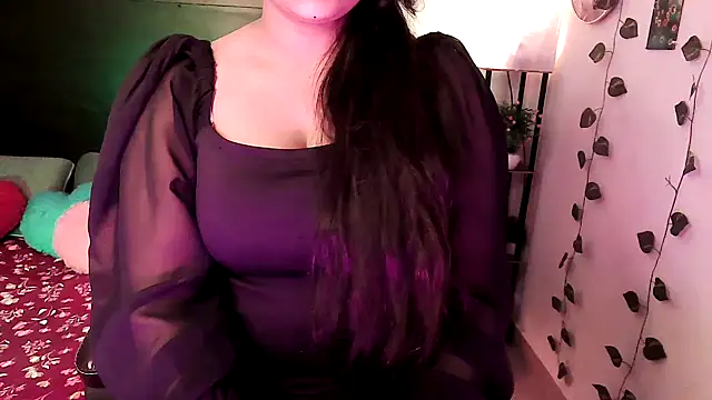 simran_lov's cam snapshot