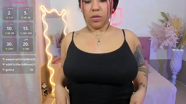 kendra_tay's cam snapshot