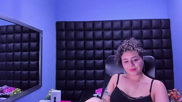 celeste_blue69's cam snapshot