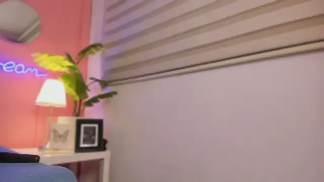 SoySaraa's cam snapshot