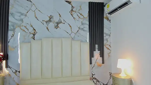 lulumars's cam snapshot