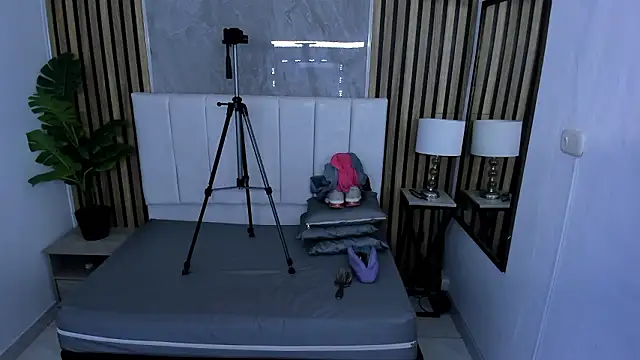 Carlotta_de_velour's cam snapshot