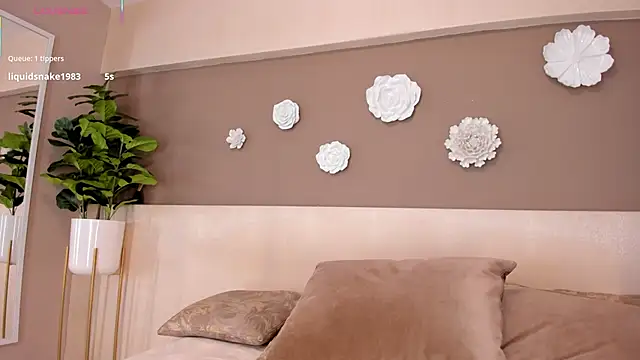 AriaFoster's cam snapshot