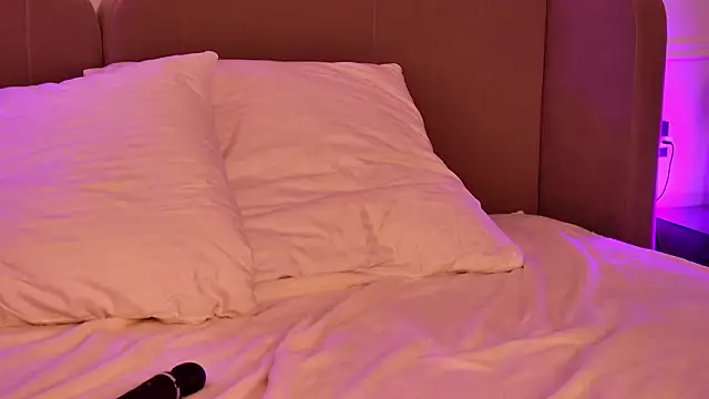 AshleyEvance's cam snapshot