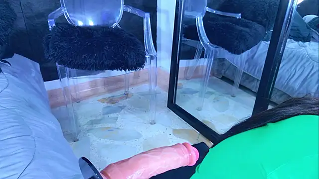 LizzyOlsen's cam snapshot