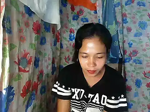 PinaySkinnyGirl's cam snapshot