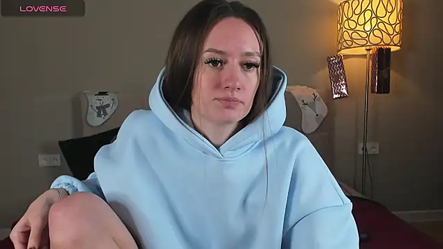 cutienaughtygirl's cam snapshot