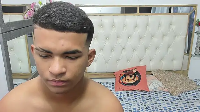 mathews___'s cam snapshot