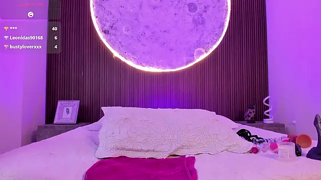 IvannaVolk_'s cam snapshot