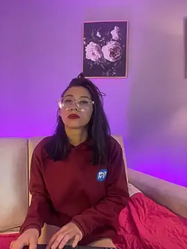 MyCutieBabe's cam snapshot