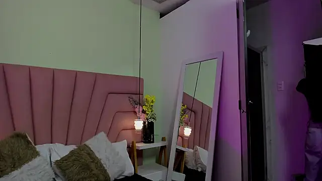 Kim_Luna1's cam snapshot