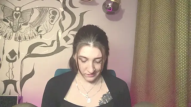 mally_luxxx's cam snapshot