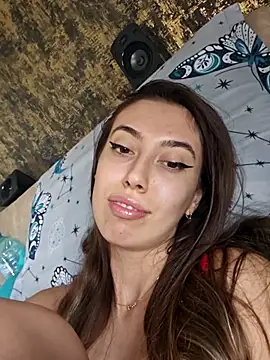 Virgin_Pussy_SquirtX live sex cam