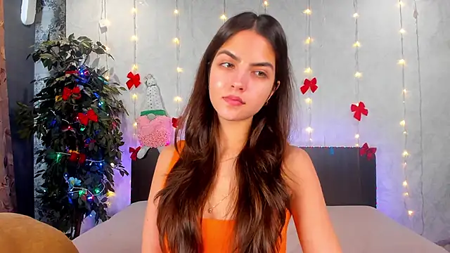 Milana_Crystal_'s cam snapshot