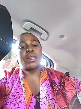 Katie_lips's cam snapshot