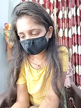 Ruhi_07's cam snapshot