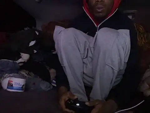 SlimeCrownzOut5's cam snapshot