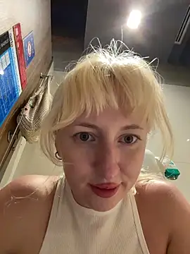 RonnieKiss's cam snapshot