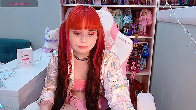 Naomi_Storm's cam snapshot