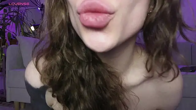 PaulaPratt's cam snapshot