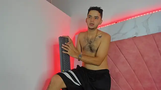 HellAndDante_'s cam snapshot