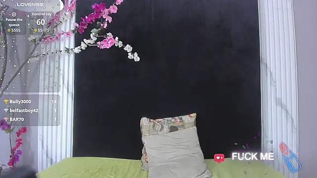 Aliyah_Brooks_cr's cam snapshot