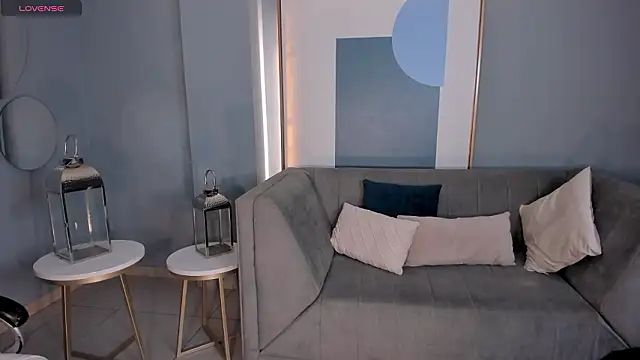 ZaraKafruni's cam snapshot