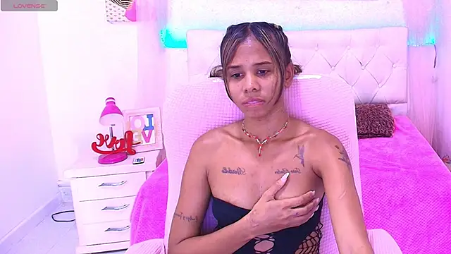 _Valentinaaa's cam snapshot