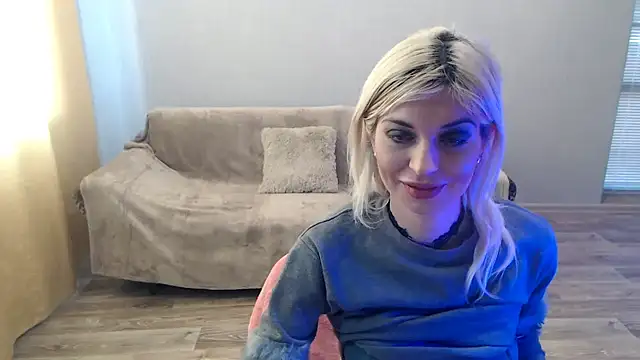 SexyBeatriice's cam snapshot