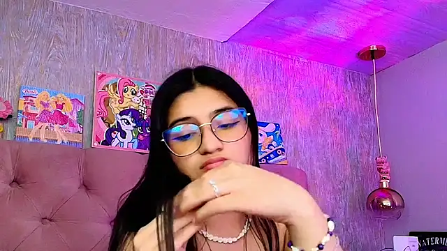 laurenelove's cam snapshot