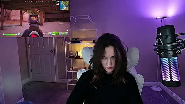 skimpysushi's cam snapshot