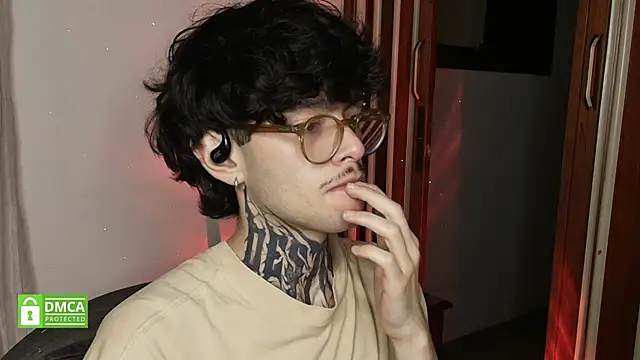 Bastiel_'s cam snapshot