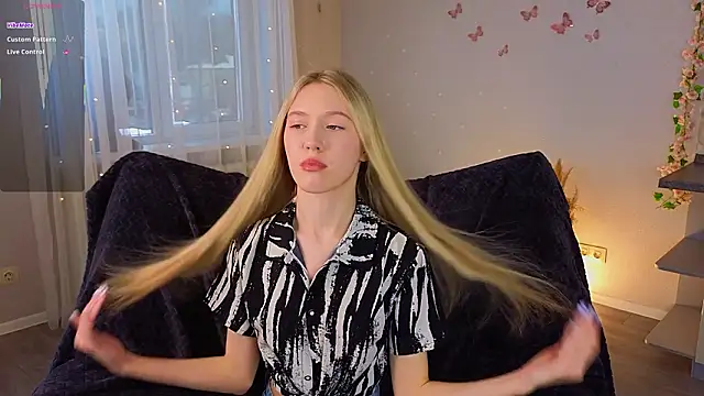 Succubelle's cam snapshot